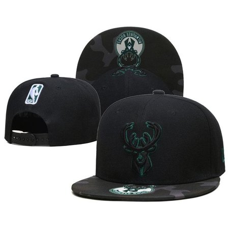 Milwaukee Bucks Snapback Hat